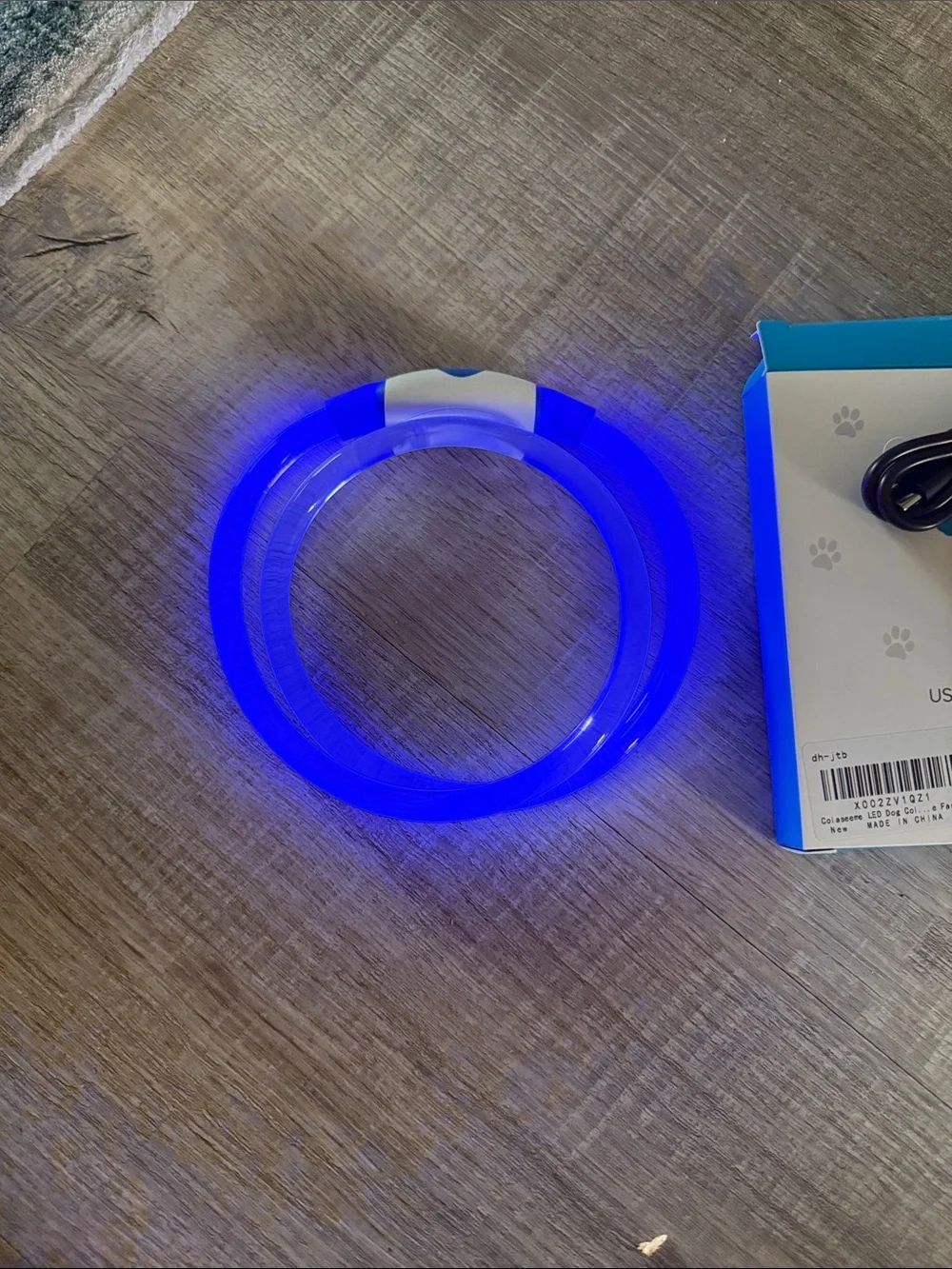 USB Rechargeable LED Pet Collar - Blue/White